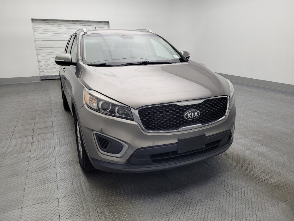2017 Kia Sorento in Orlando, FL 32808 - 18076810 14
