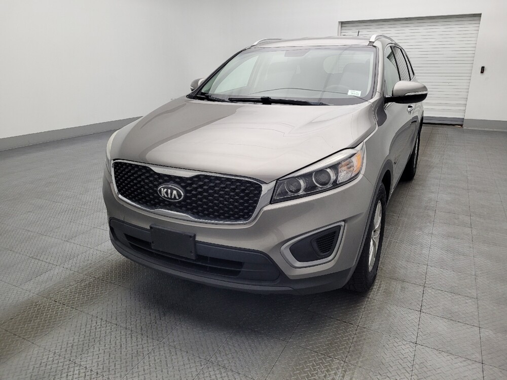 2017 Kia Sorento in Orlando, FL 32808 - 18076810 15