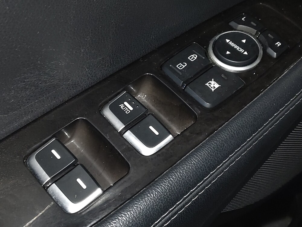 2017 Kia Sorento in Orlando, FL 32808 - 18076810 27