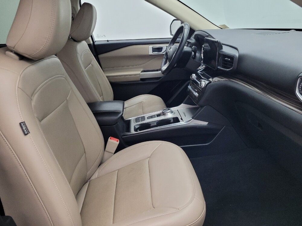 2022 Ford Explorer in Jacksonville, FL 32210 - 18076812 19