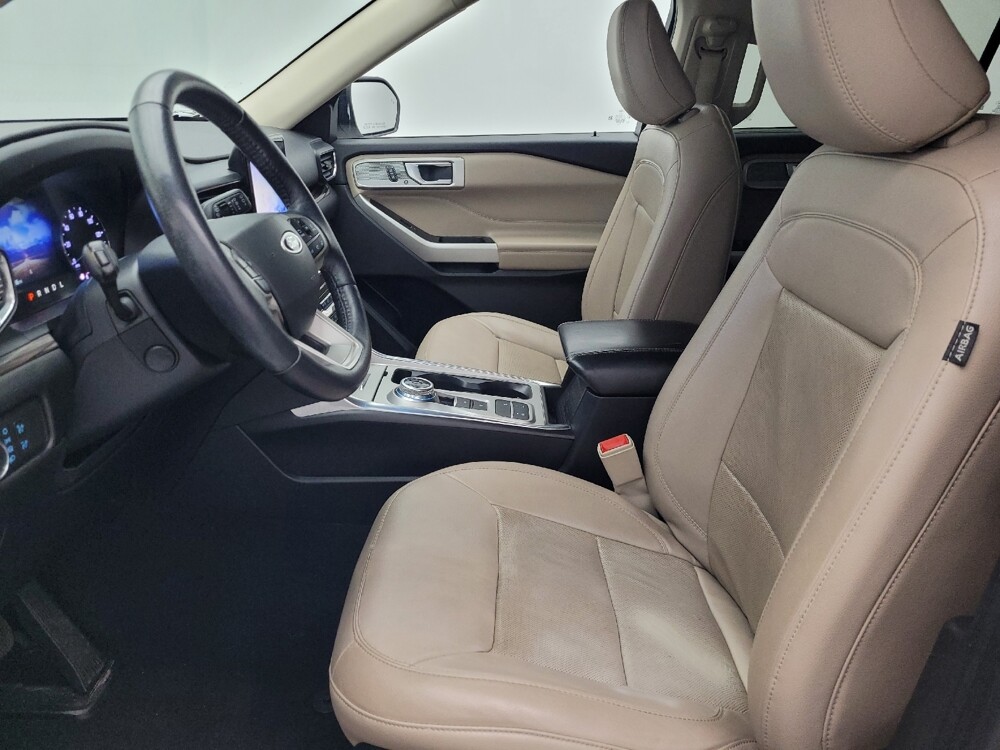 2022 Ford Explorer in Jacksonville, FL 32210 - 18076812 17