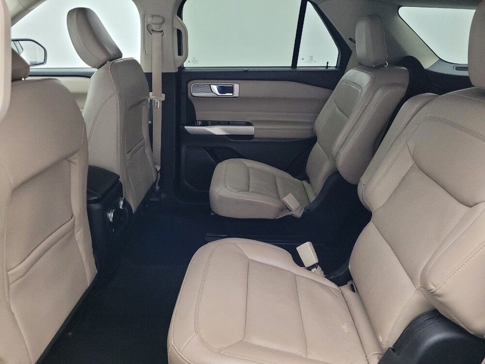 2022 Ford Explorer in Jacksonville, FL 32210 - 18076812 18