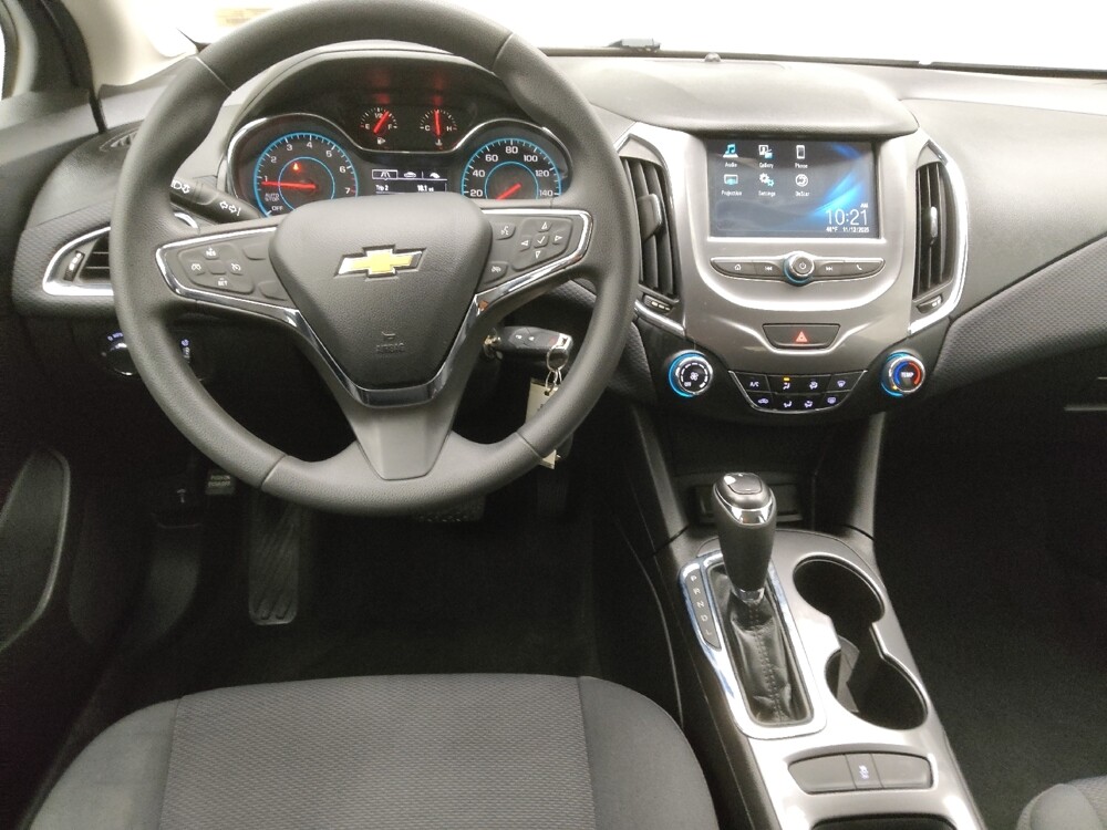 2018 Chevrolet Cruze in Lakewood, CO 80215 - 18076829 22