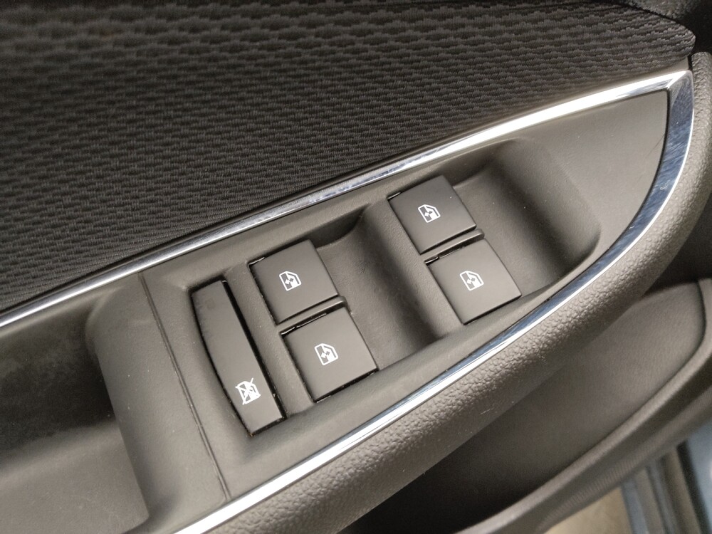 2018 Chevrolet Cruze in Lakewood, CO 80215 - 18076829 27