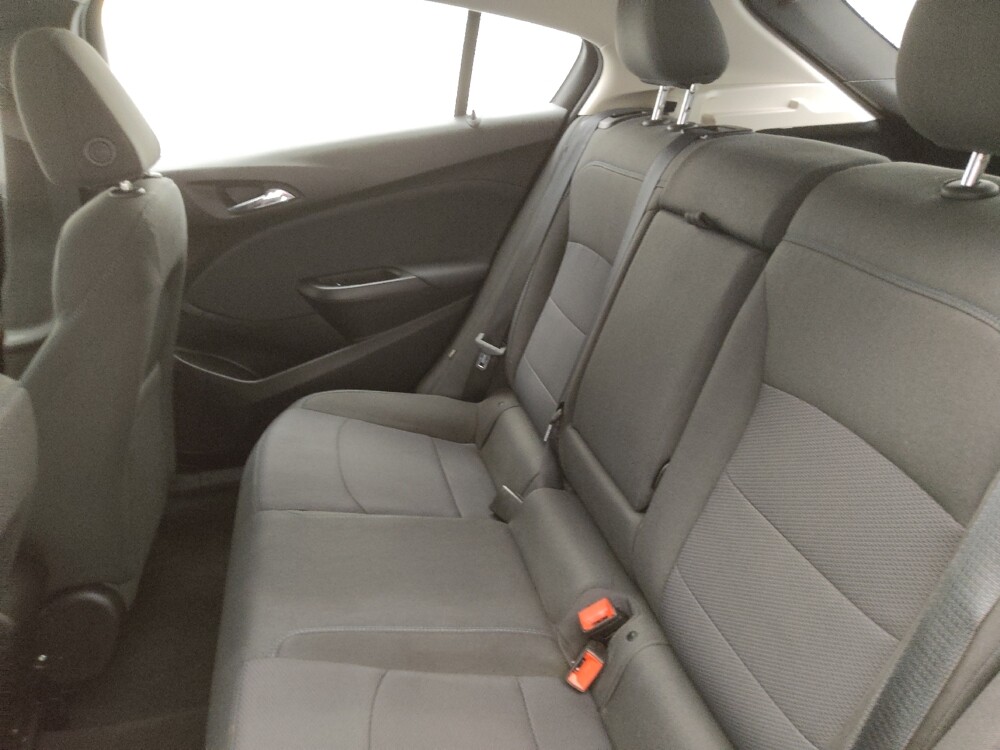 2018 Chevrolet Cruze in Lakewood, CO 80215 - 18076829 18