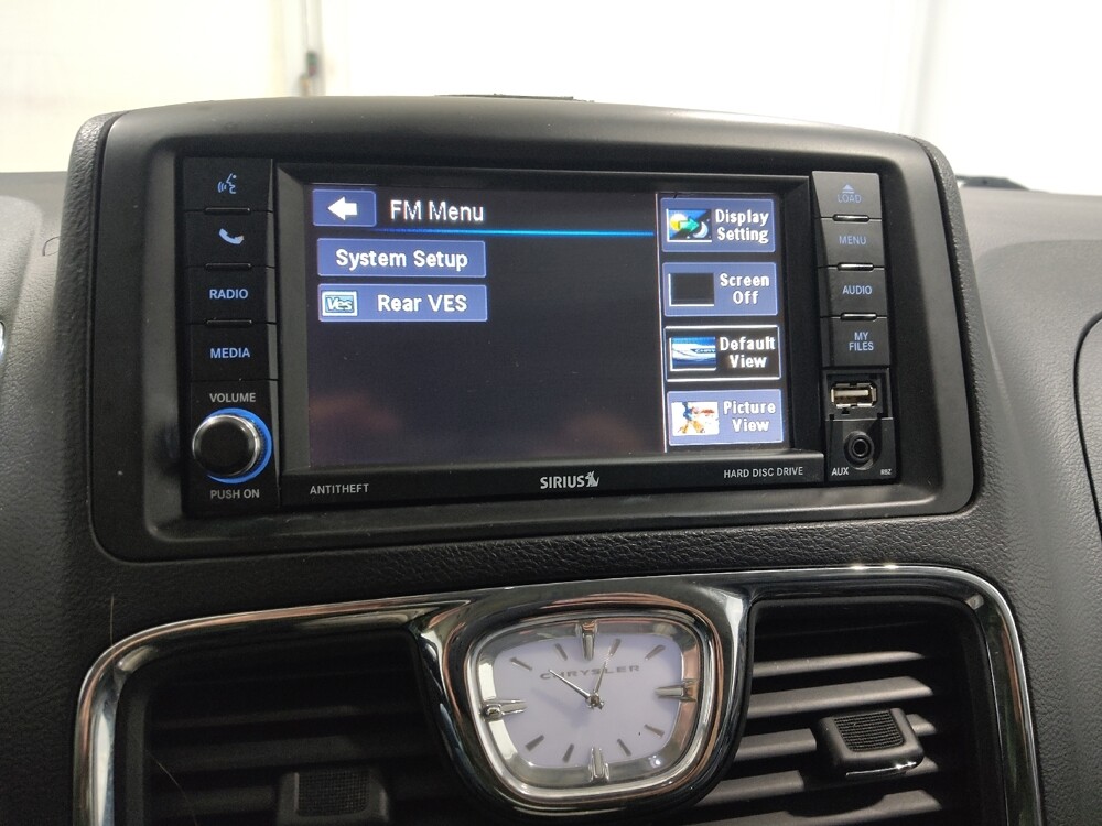 2016 Chrysler Town & Country in Columbus, OH 43228 - 18076851 25