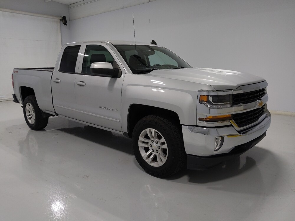 2018 Chevrolet Silverado 1500 in Columbus, OH 43228 - 18076852 13