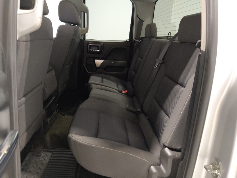 2018 Chevrolet Silverado 1500 in Columbus, OH 43228 - 18076852 18