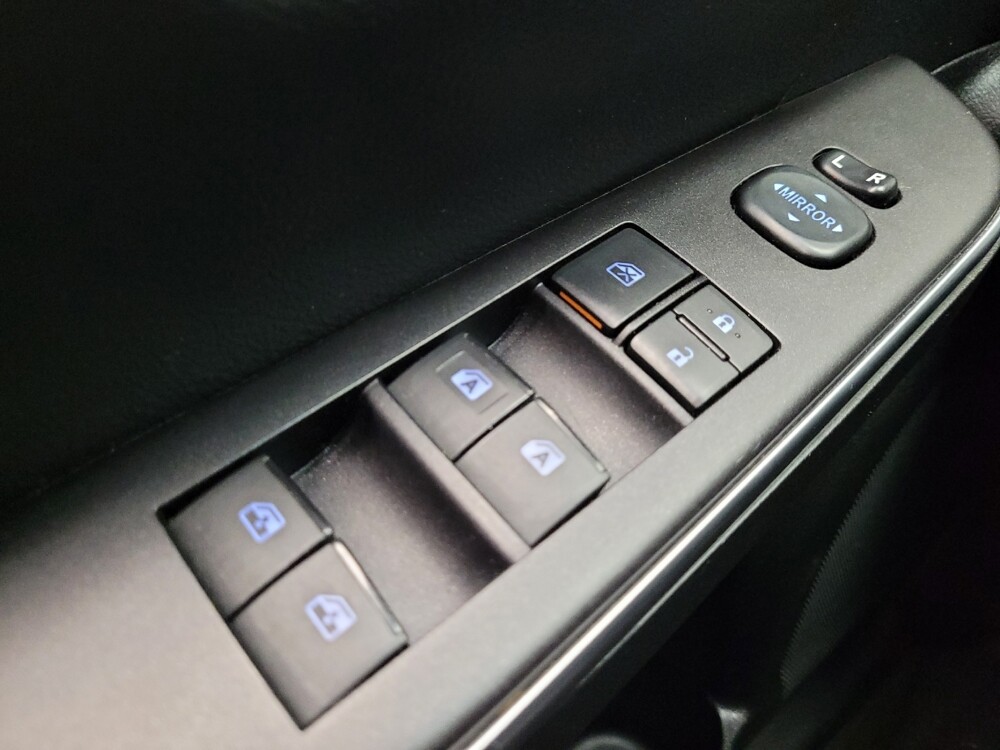 2016 Toyota Camry in Grand Rapids, MI 49508 - 18076888 27