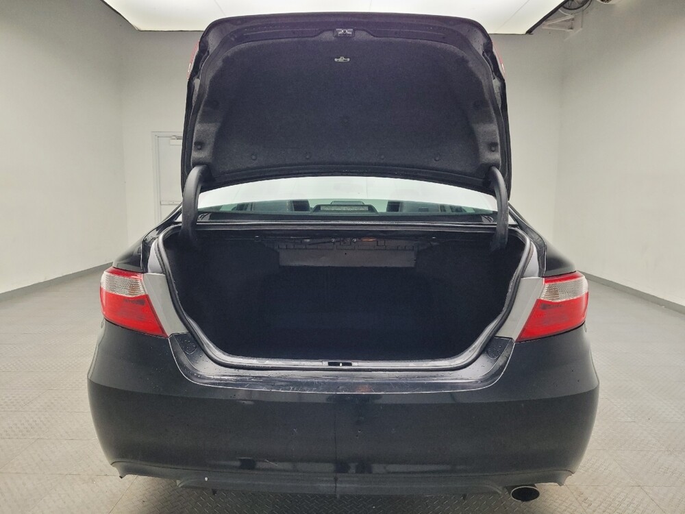 2016 Toyota Camry in Grand Rapids, MI 49508 - 18076888 29