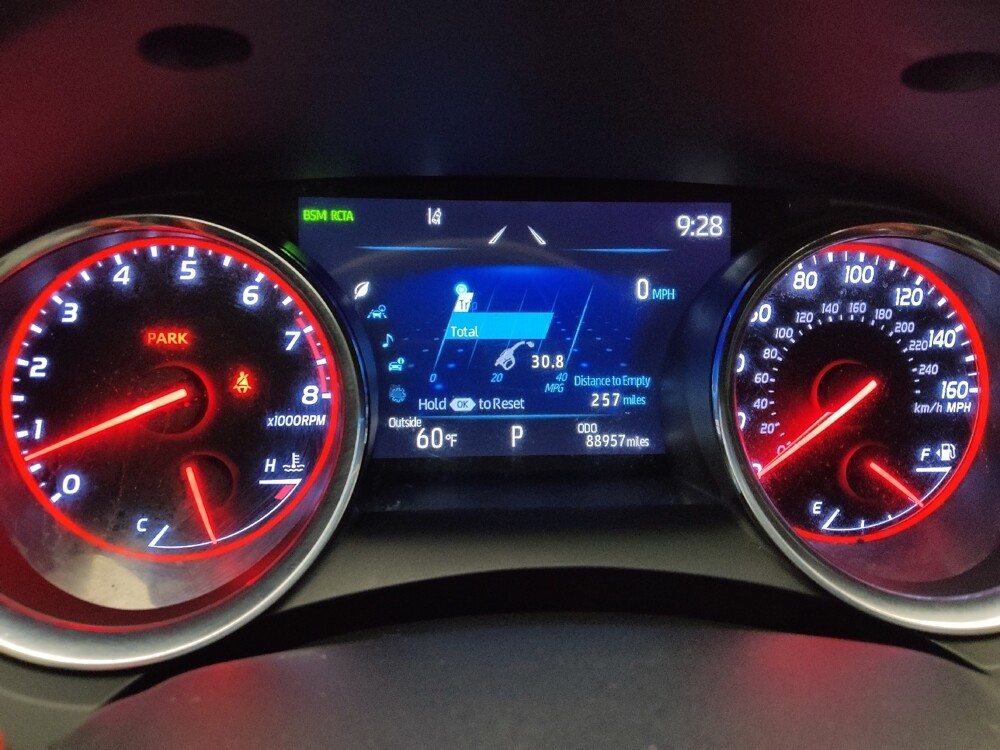 2020 Toyota Camry in Union City, GA 30291 - 18076937 23