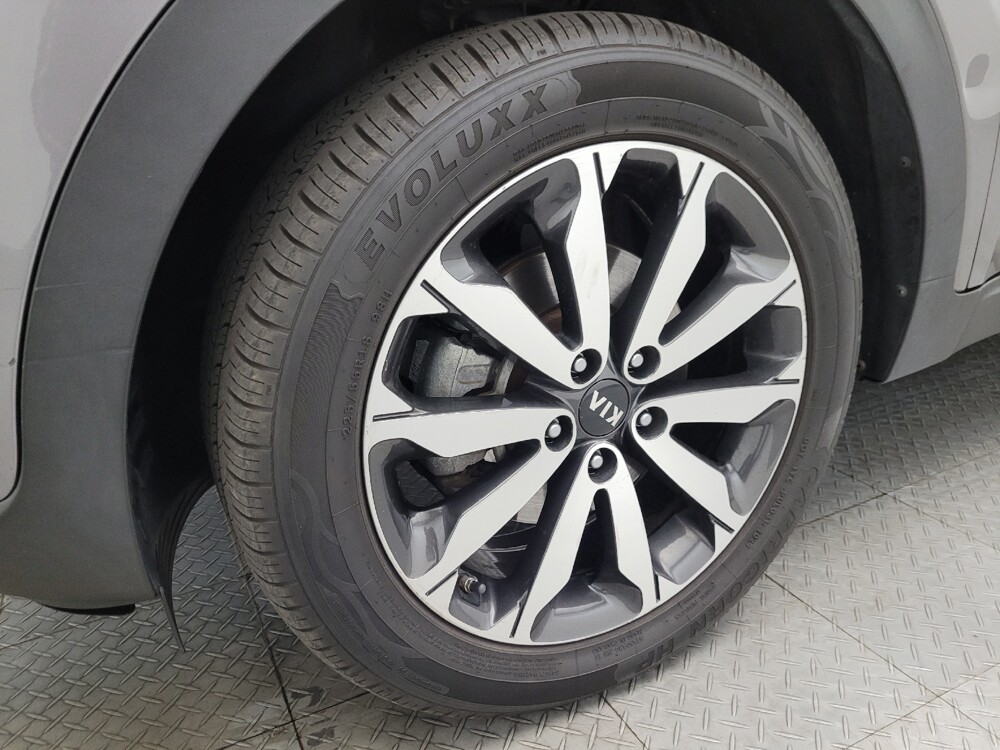 2017 Kia Sportage in Glendale, AZ 85301 - 18076959 31