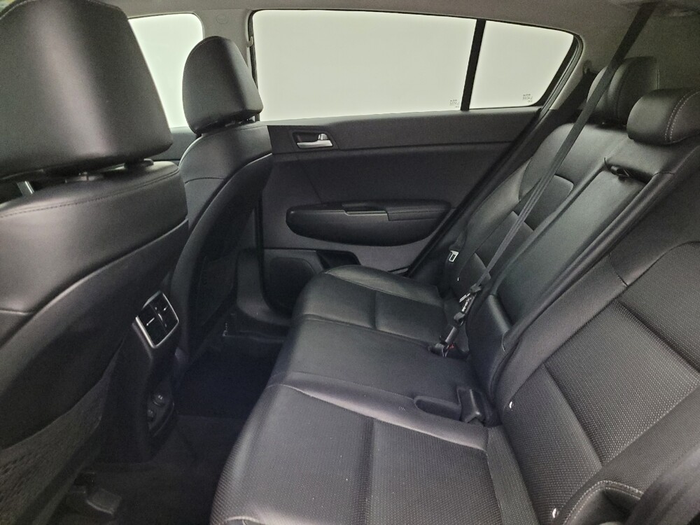 2017 Kia Sportage in Glendale, AZ 85301 - 18076959 18