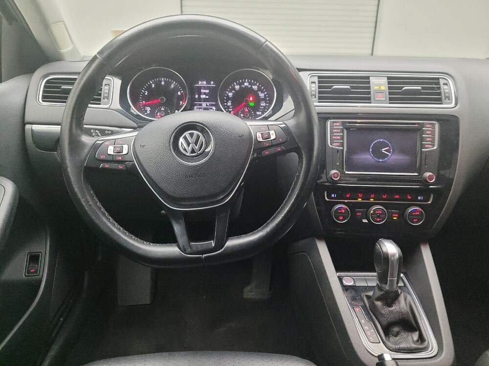 2017 Volkswagen Jetta in Grand Rapids, MI 49508 - 18076989 22