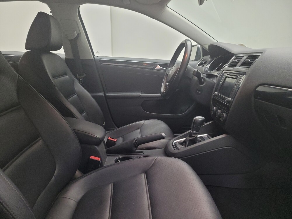 2017 Volkswagen Jetta in Grand Rapids, MI 49508 - 18076989 21