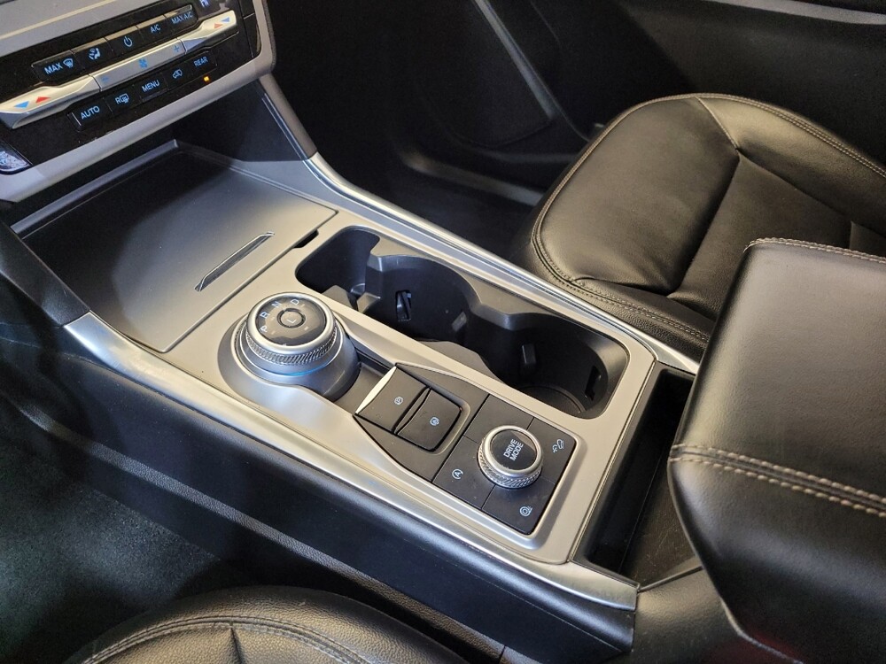 2021 Ford Explorer in Fairfield, OH 45014 - 18077015 26