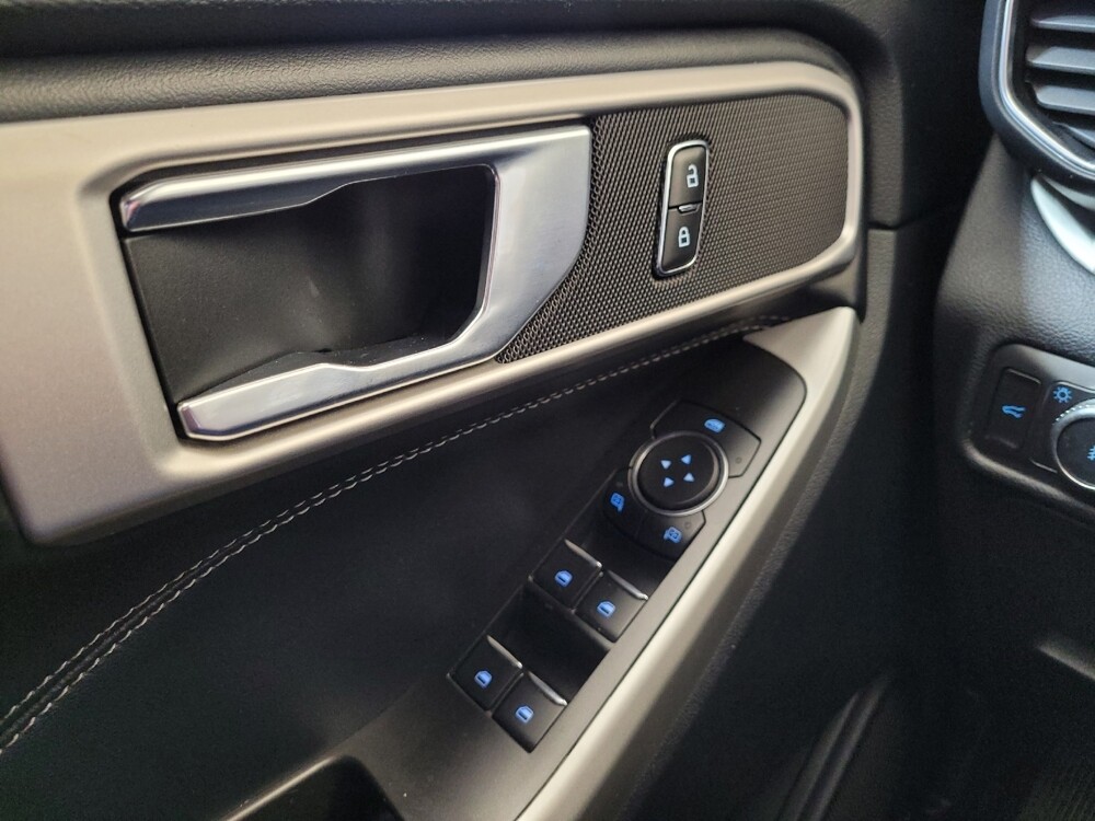2021 Ford Explorer in Fairfield, OH 45014 - 18077015 27