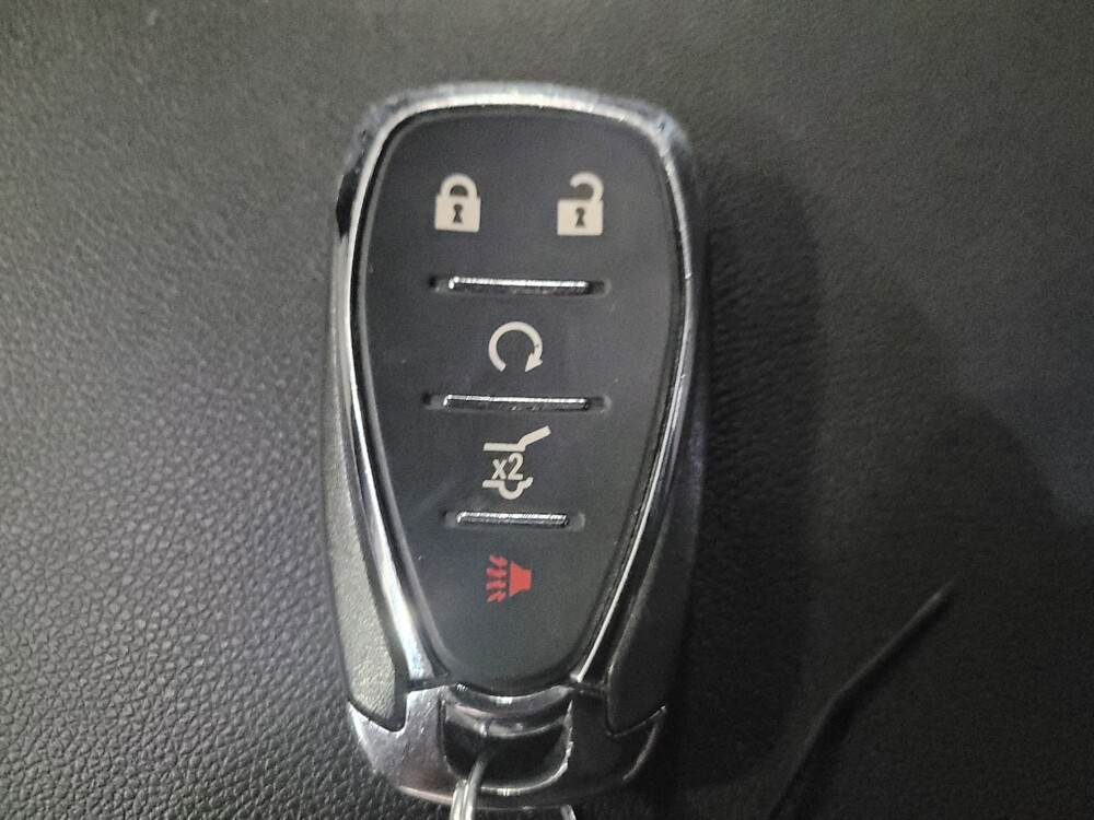 2020 Chevrolet Equinox in Temple Hills, MD 20746 - 18077046 32