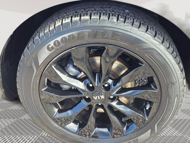 2020 Kia Sorento in Mesa, AZ 85212 - 18077060 11