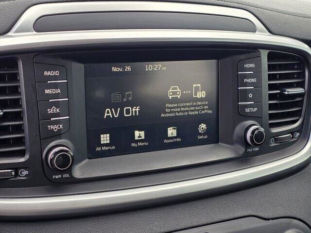 2020 Kia Sorento in Mesa, AZ 85212 - 18077060 16