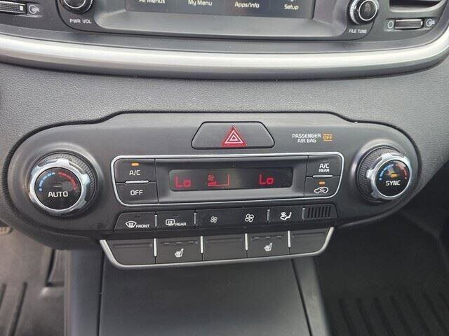 2020 Kia Sorento in Mesa, AZ 85212 - 18077060 20