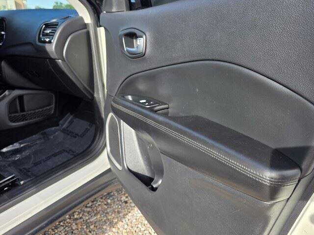 2019 Jeep Compass in Mesa, AZ 85212 - 18077062 72