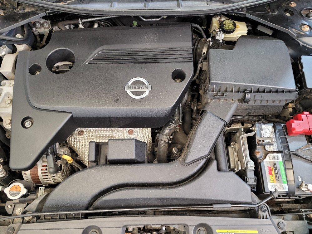 2014 Nissan Altima in Columbus, OH 43228 - 18077063 30