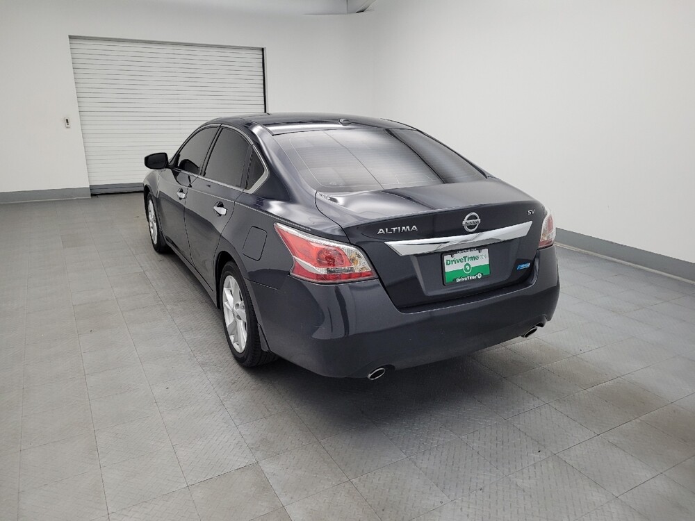 2014 Nissan Altima in Columbus, OH 43228 - 18077063 5