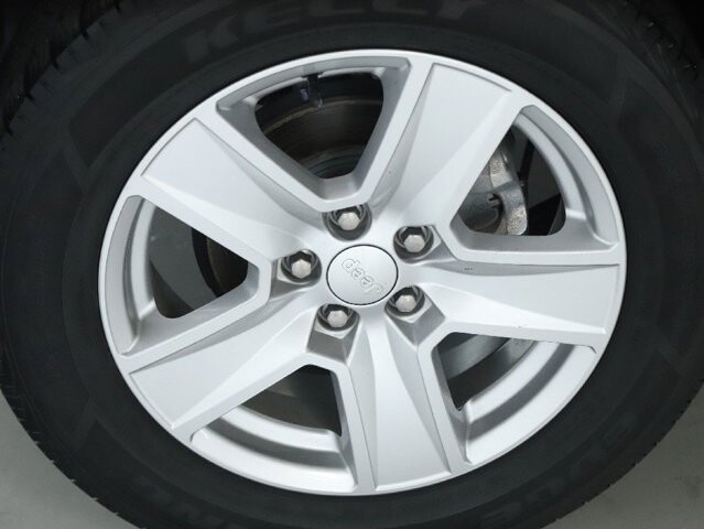 2022 Jeep Compass in Bedford, OH 44146 - 18077067 12