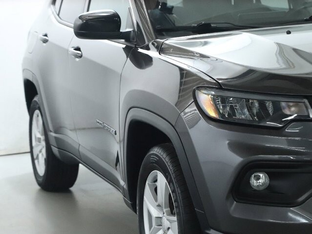 2022 Jeep Compass in Bedford, OH 44146 - 18077067 8