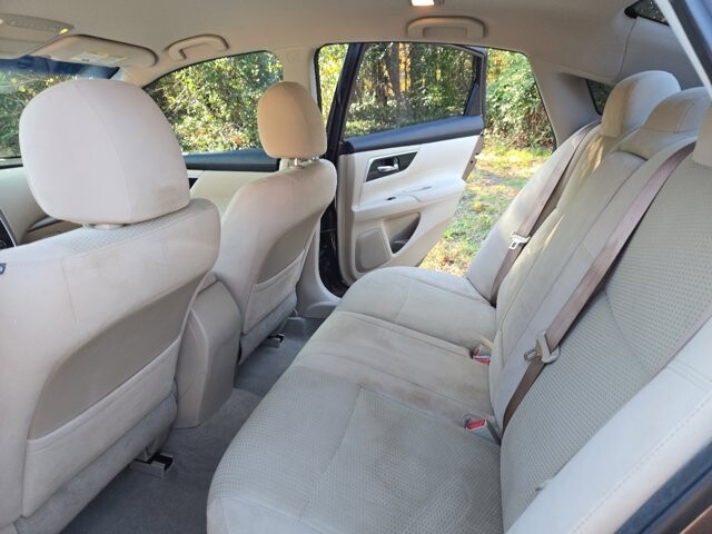 2014 Nissan Altima in Virginia Beach, VA 23464 - 18077077 9