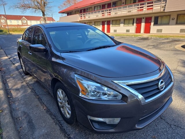 2014 Nissan Altima in Virginia Beach, VA 23464 - 18077077 5