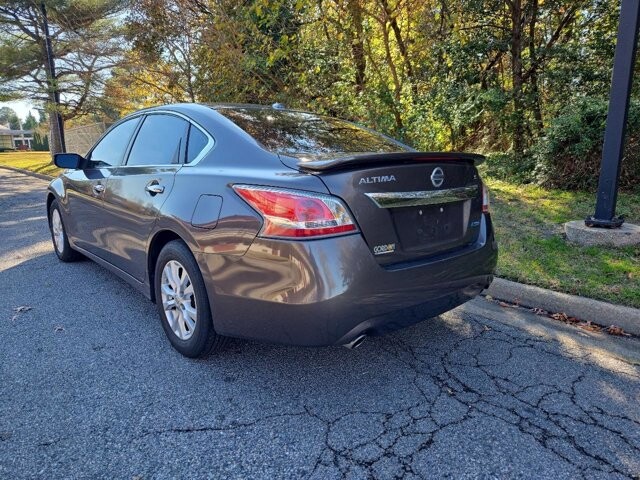 2014 Nissan Altima in Virginia Beach, VA 23464 - 18077077 3