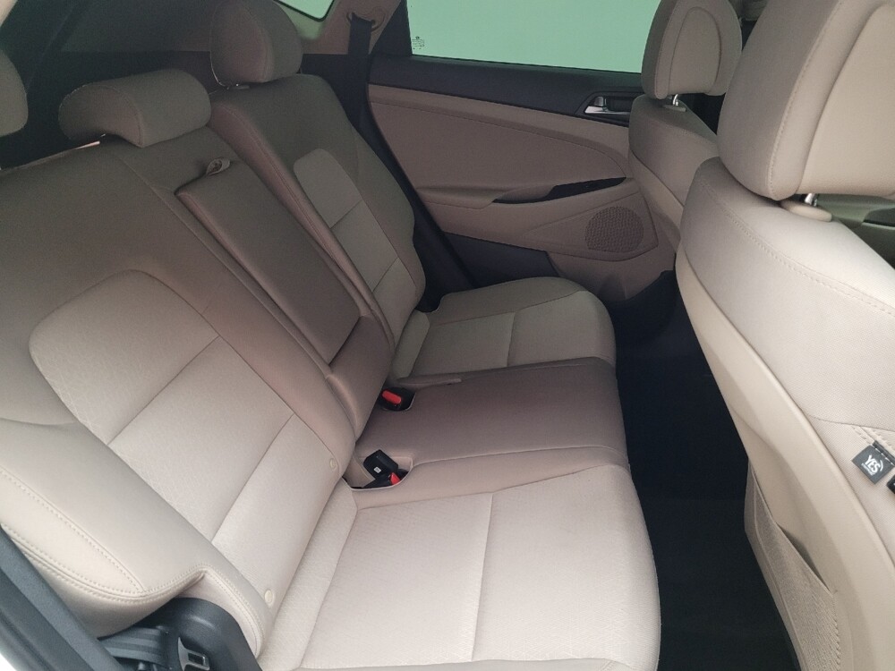 2017 Hyundai Tucson in Montclair, CA 91763 - 18077091 19