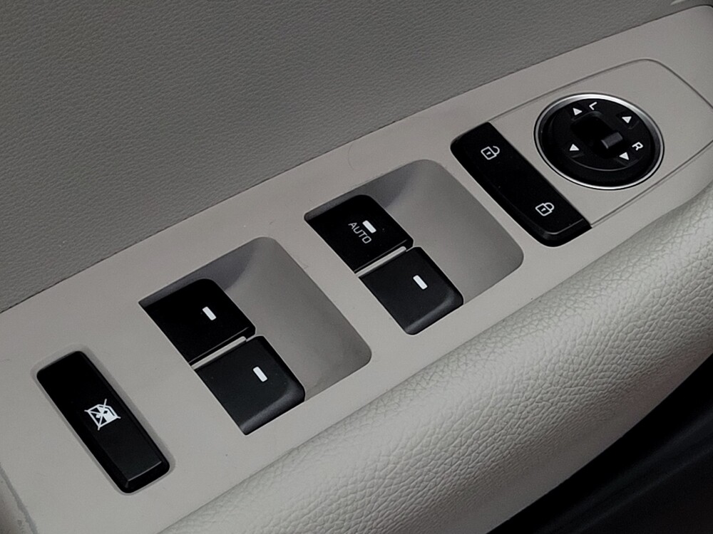 2019 Hyundai Sonata in Clearwater, FL 33764 - 18077129 27