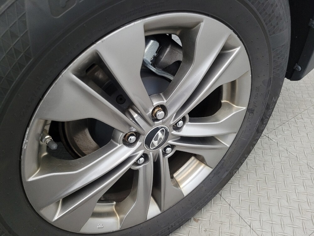 2014 Hyundai Santa Fe in Allentown, PA 18103 - 18077146 31