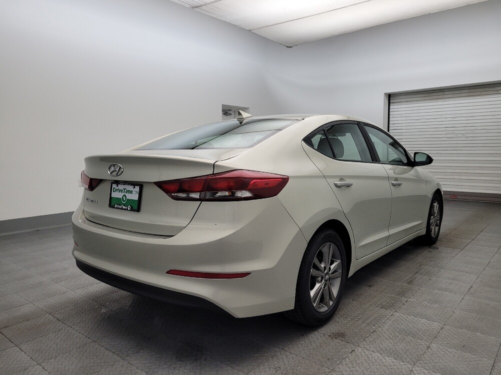 2017 Hyundai Elantra in Phoenix, AZ 85015 - 18077148 9