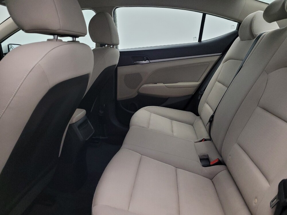 2017 Hyundai Elantra in Phoenix, AZ 85015 - 18077148 18