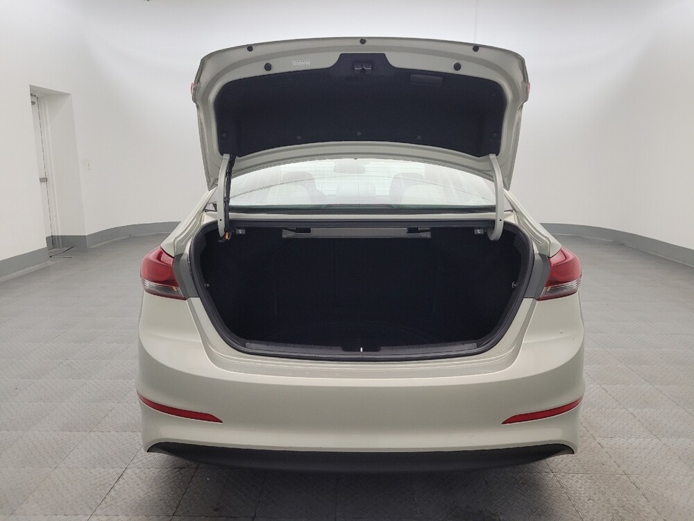 2017 Hyundai Elantra in Phoenix, AZ 85015 - 18077148 29