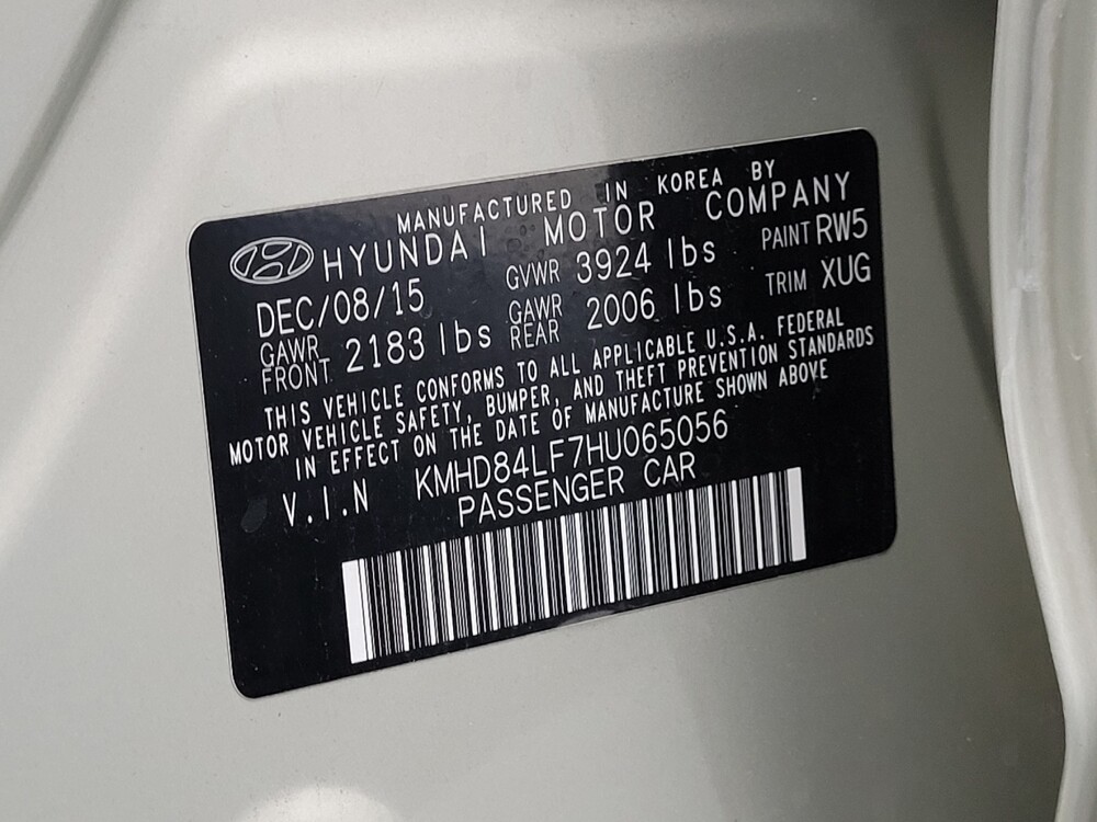 2017 Hyundai Elantra in Phoenix, AZ 85015 - 18077148 33