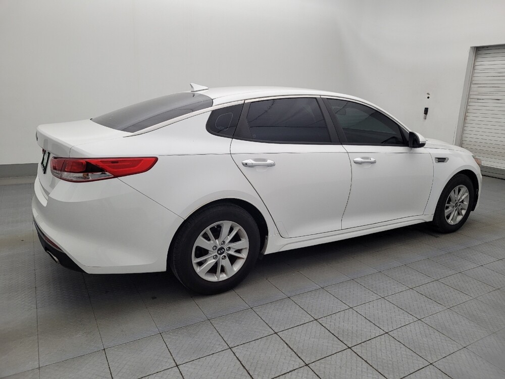 2016 Kia Optima in Fort Myers, FL 33907 - 18077152 10