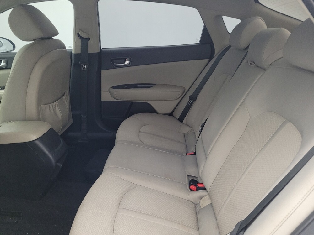 2016 Kia Optima in Fort Myers, FL 33907 - 18077152 17