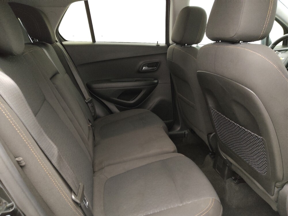 2021 Chevrolet Trax in Clearwater, FL 33764 - 18077155 19