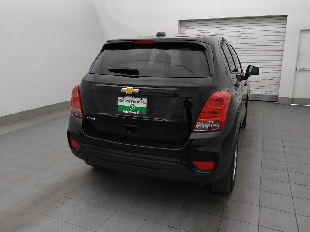 2021 Chevrolet Trax in Clearwater, FL 33764 - 18077155 7