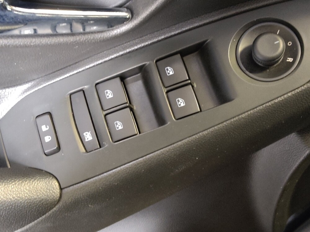 2021 Chevrolet Trax in Clearwater, FL 33764 - 18077155 27