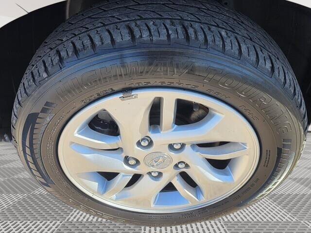 2020 Hyundai Venue in Mesa, AZ 85212 - 18077156 11