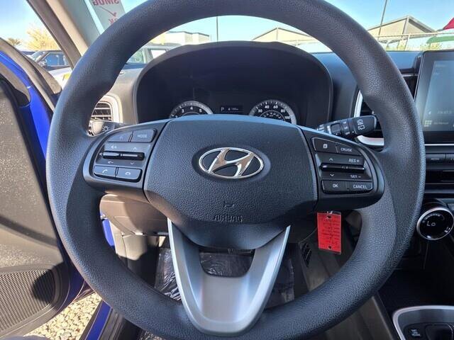 2020 Hyundai Venue in Mesa, AZ 85212 - 18077156 61