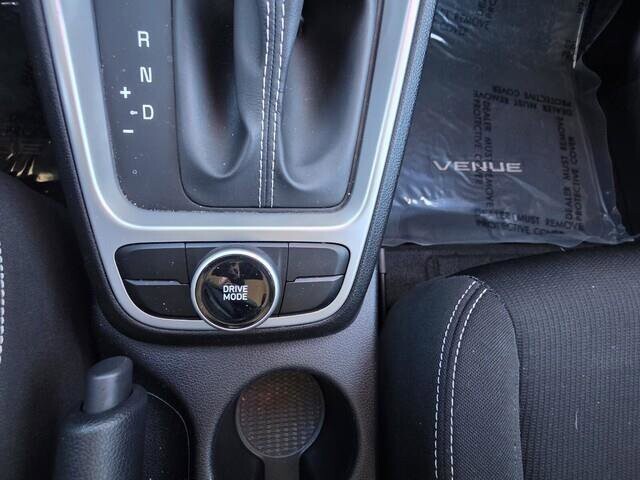 2020 Hyundai Venue in Mesa, AZ 85212 - 18077156 59