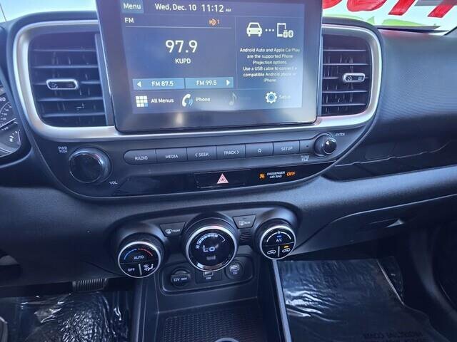 2020 Hyundai Venue in Mesa, AZ 85212 - 18077156 57