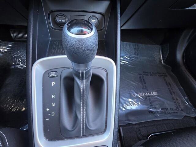 2020 Hyundai Venue in Mesa, AZ 85212 - 18077156 58